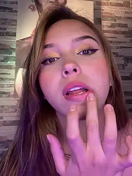 lunacandy 0 online show from 06/17/26, 11:16