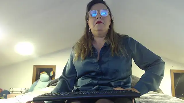 Malu 617 online show from 03/23/26, 04:16