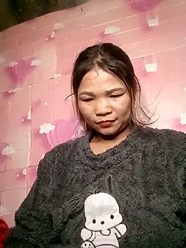 Snapshot of maymay121 chatting on 05/11/26, 02:56 maymay121 online show from 05/11/26, 02:56