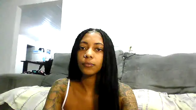 Snapshot of Nix3erika chatting on 05/27/26, 11:13 Nix3erika online show from 05/27/26, 11:13