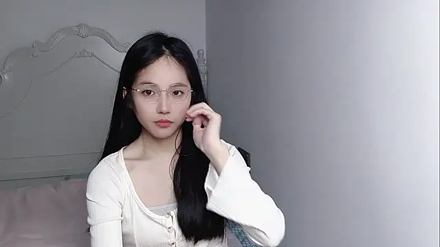 MIAOMIAO-666 online show from 04/25/26, 08:28