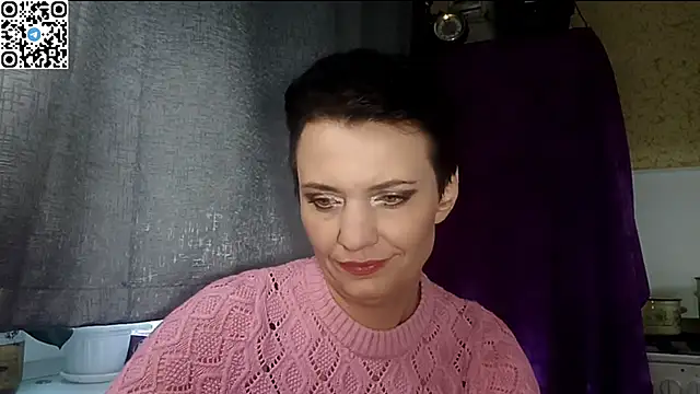HotMamaQueen234 online show from 04/25/26, 01:41