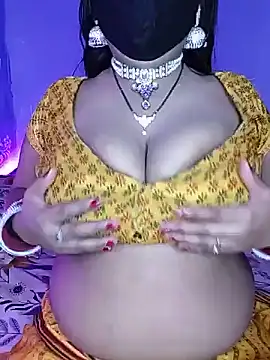 Snapshot of Miss_roohi chatting on 07/01/26, 05:53 Miss roohi online show from 07/01/26, 05:53