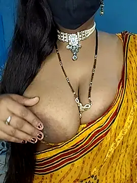 Snapshot of Miss_roohi chatting on 08/01/26, 11:25 Miss roohi online show from 08/01/26, 11:25