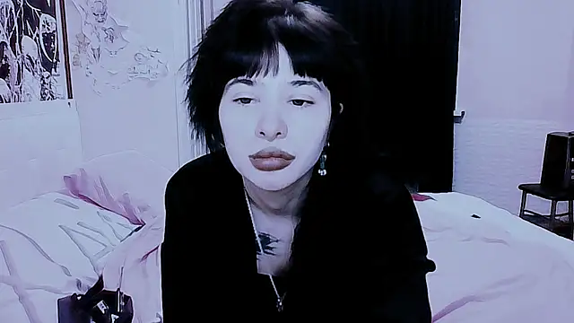 AllisonDeetz online show from 06/06/26, 05:17