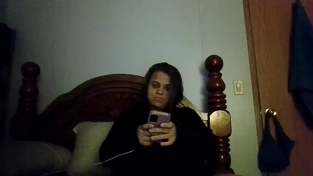 Celestee6969 online show from 03/18/26, 02:04