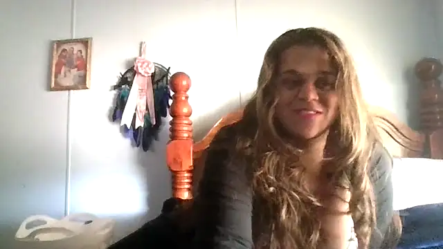 Celestee6969 online show from 04/25/26, 05:43
