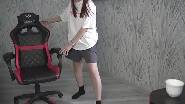 PiaDeninno online show from 03/17/26, 05:00