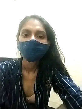 Snapshot of Sonam_y chatting on 03/18/26, 05:49 Sonam y online show from 03/18/26, 05:49