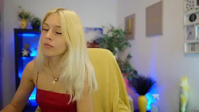 Luna Grace18 online show from 06/11/26, 01:09