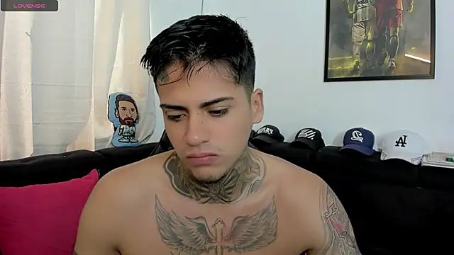 sweetlatinoboy online show from 04/20/26, 12:52