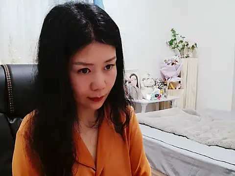 Snapshot of LILI956 chatting on 04/06/26, 03:57 LILI956 online show from 04/06/26, 03:57