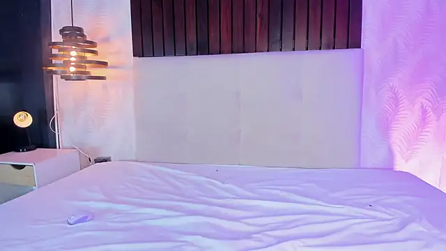 Keita Moon online show from 04/05/26, 12:24
