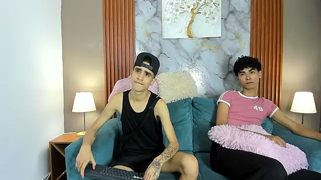 NAUGHTY BOYS1 online show from 03/21/26, 07:28