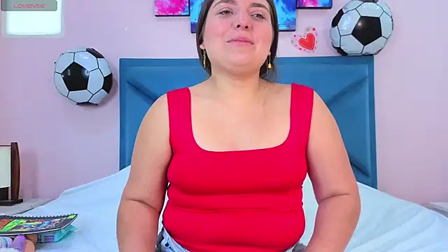 EmiilyStonee online show from 07/16/26, 04:02