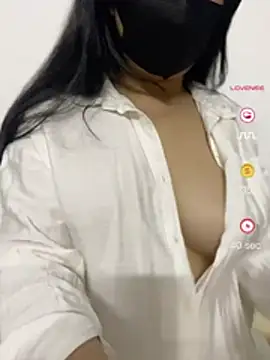 AliceDuong online show from 05/07/26, 03:12