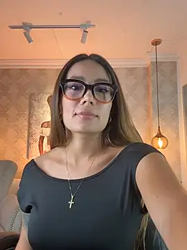 SERENAA   online show from 05/21/26, 03:24