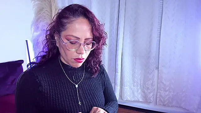 Mariia Paulaa online show from 04/21/26, 04:08