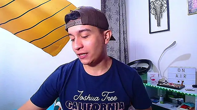 Max Parkerr online show from 03/22/26, 03:26
