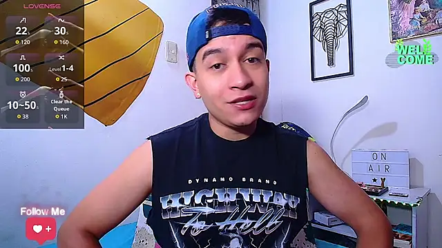 Max Parkerr online show from 04/13/26, 02:11