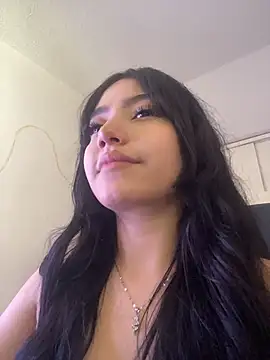 MayyBonita online show from 06/17/26, 05:03