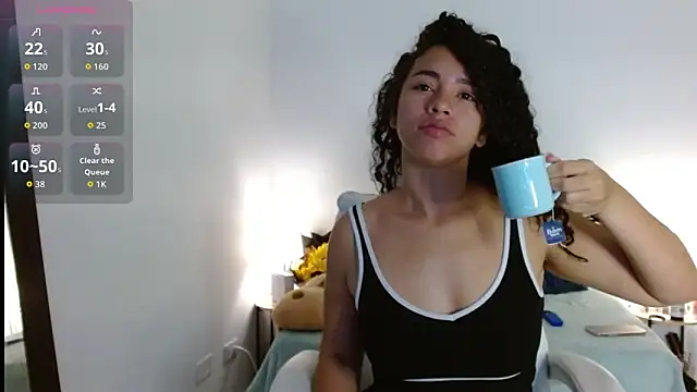 Snapshot of Luciianita_lov199 chatting on 05/06/26, 08:52 Luciianita lov199 online show from 05/06/26, 08:52