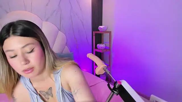 Amber Palmer online show from 03/18/26, 07:50