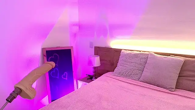 Amber Palmer online show from 03/27/26, 08:30