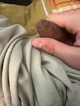 Snapshot of imaan10 chatting on 03/16/26, 10:47 imaan10 online show from 03/16/26, 10:47