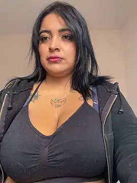 Sarah-917 online show from 07/17/26, 06:24