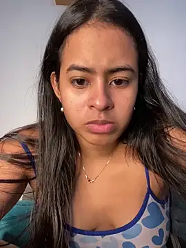 lucirganaxxx online show from 05/20/26, 03:24
