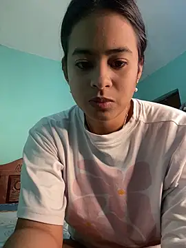 lucirganaxxx online show from 06/17/26, 02:58