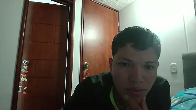 EK DESIRE online show from 03/17/26, 05:00