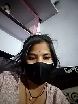 Pallavi cute online show from 04/13/26, 05:18