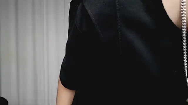XX-XIUXIU online show from 06/14/26, 07:54