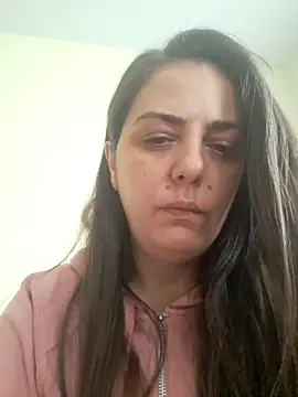 Snapshot of Arya_Malone chatting on 04/30/26, 12:22 Arya Malone online show from 04/30/26, 12:22