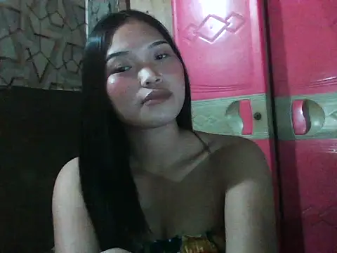 Snapshot of Pinayy_Thalia chatting on 04/02/26, 02:47 Pinayy Thalia online show from 04/02/26, 02:47