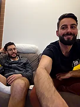 AmicisegretiITA online show from 03/31/26, 08:31