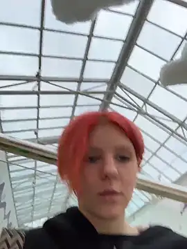 NinaParri online show from 05/06/26, 03:46