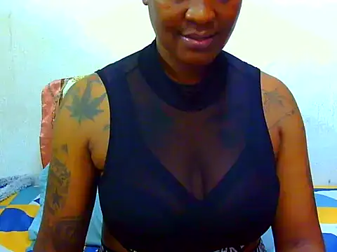 Snapshot of Tattooedgoddess33 chatting on 03/24/26, 09:09 Tattooedgoddess33 online show from 03/24/26, 09:09