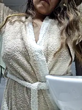 Snapshot of rafaella_stefano chatting on 04/09/26, 03:06 rafaella stefano online show from 04/09/26, 03:06