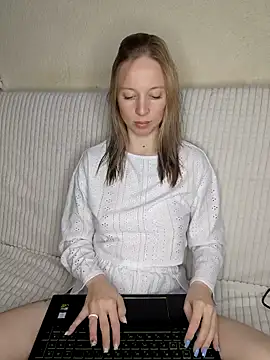 TeaseMeLily online show from 03/23/26, 03:21