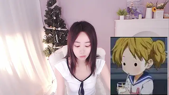 Snapshot of hall-33 chatting on 06/12/26, 03:05 hall-33 online show from 06/12/26, 03:05