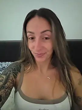 NicoleKaiser online show from 07/03/26, 06:42