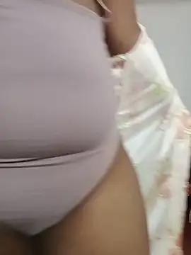 honeyi babe online show from 05/08/26, 06:13