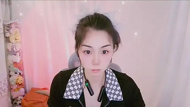 Puresnow online show from 06/23/26, 01:53