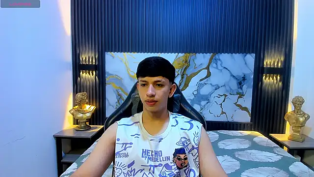 AdrianFranko online show from 06/05/26, 01:28