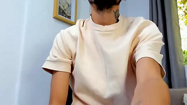 Steban silv online show from 05/20/26, 12:11