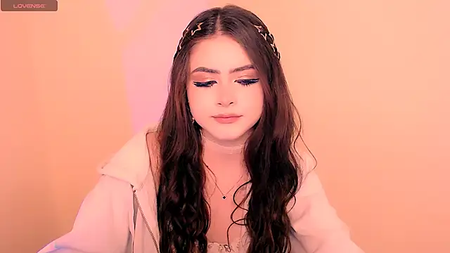  LunnaBelle  online show from 03/22/26, 12:52