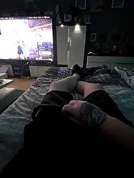 OssiBigCum online show from 03/18/26, 09:29